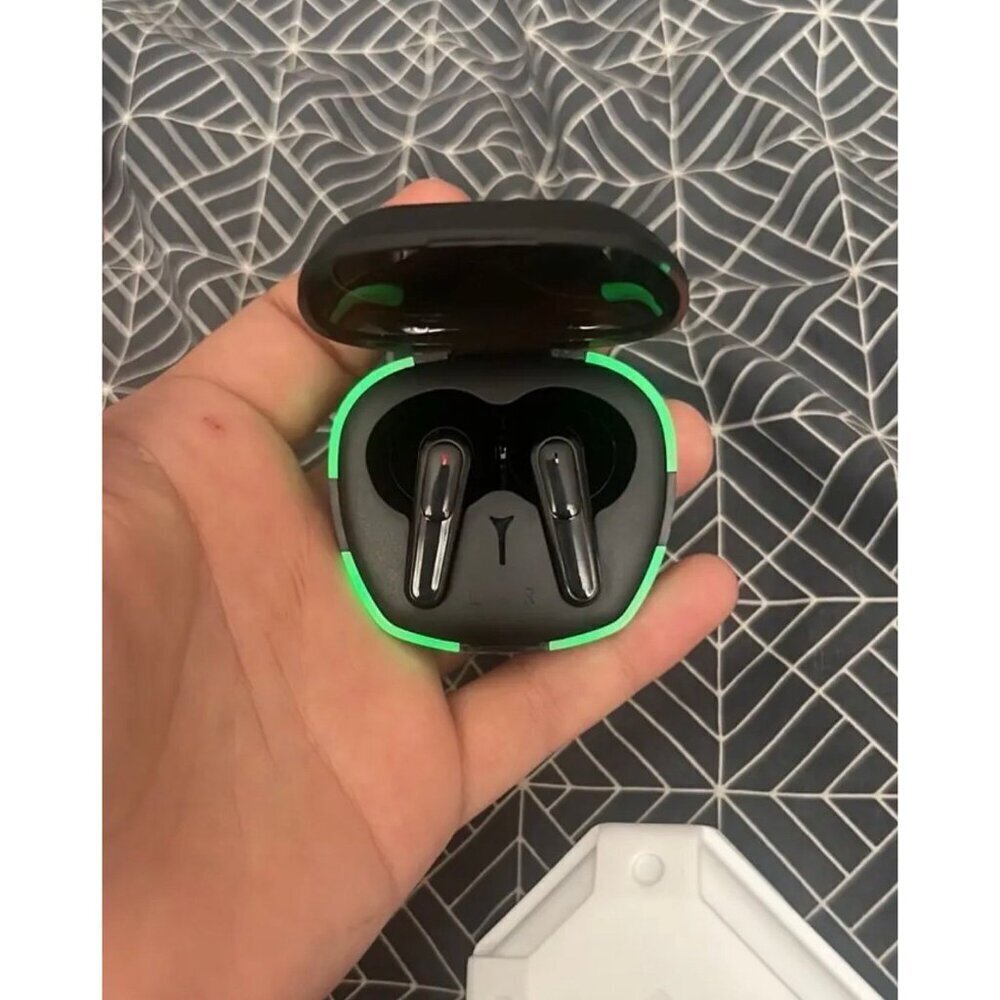 Wireless Earbuds with LED Display - Picture 4 of 6